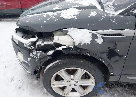 2015 Land Rover Range Rover Evoque Pure z USA, uszkodzony, nr VIN SALVP2BG0FH962342